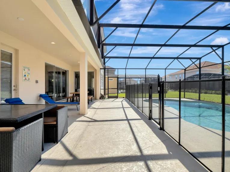 Solterra (7744) 9-bedroom Villa in Davenport
