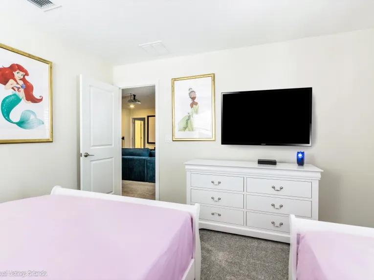 Storey Lake (26055) 9-bedroom Villa in Kissimmee