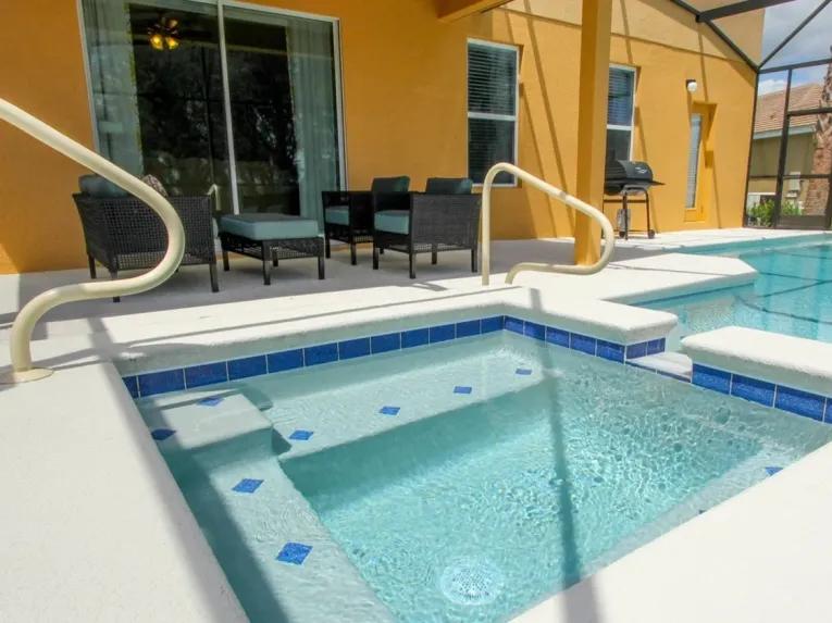 Solterra (5062) 5-bedroom Villa in Davenport