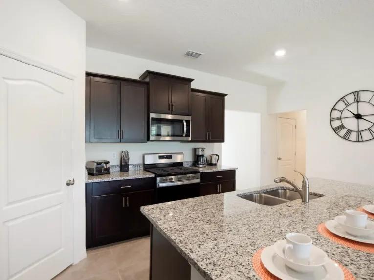 Solterra (24945) 7-bedroom Villa in Davenport