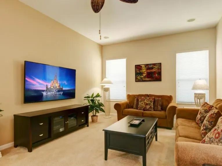 Highlands Reserve (566) 4-bedroom Villa in Davenport