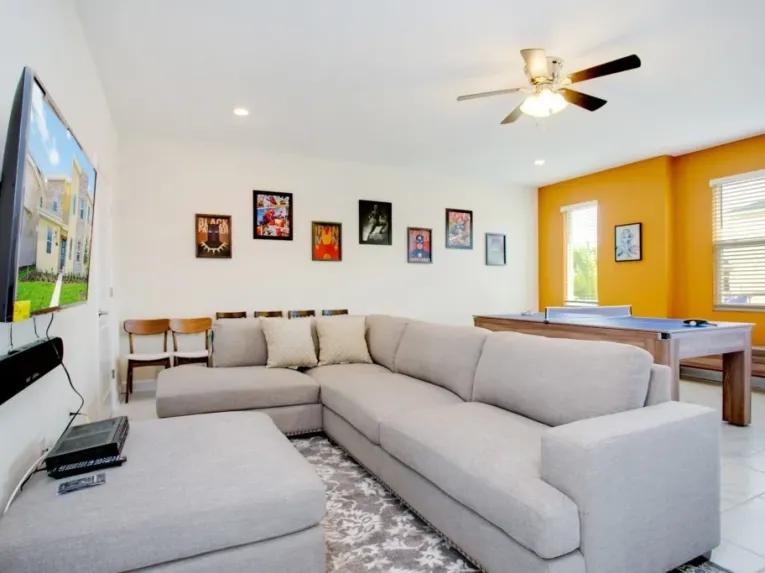 Storey Lake (7400) 9-bedroom Villa in Kissimmee