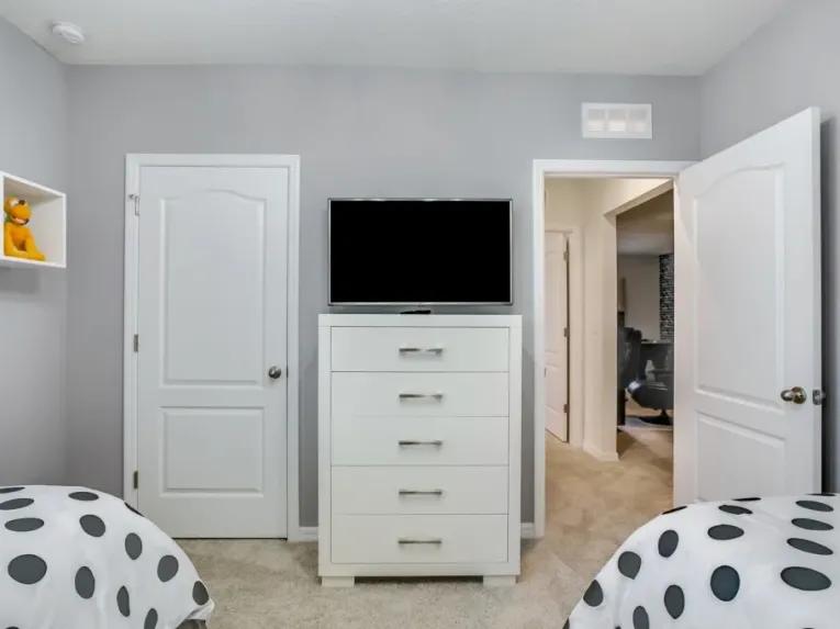 Solterra (3031) 6-bedroom Villa in Davenport