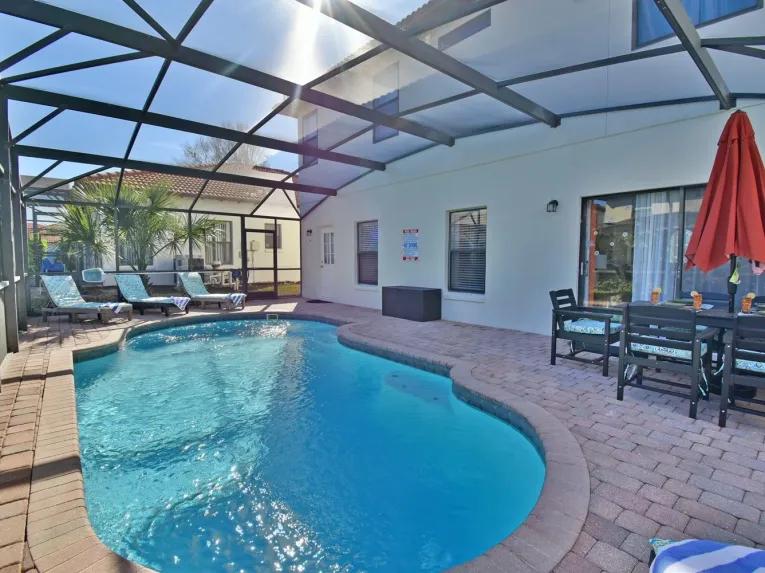 High Grove (5801) 4-bedroom Villa in Clermont