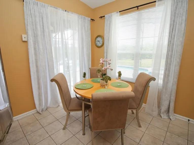 Windsor Palms (34645) 4-bedroom Villa in Kissimmee