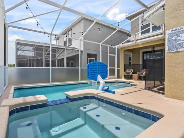 ChampionsGate (7407) 5-bedroom Villa in Davenport