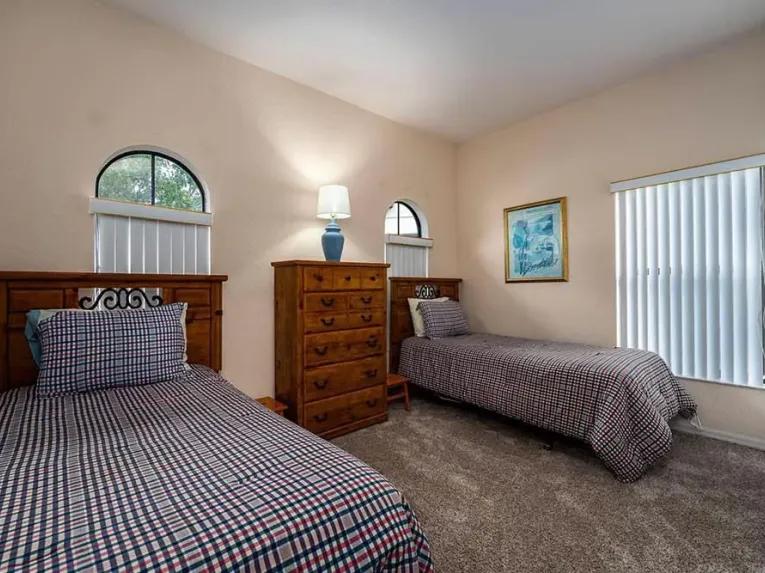 High Grove (29683) 4-bedroom Villa in Clermont