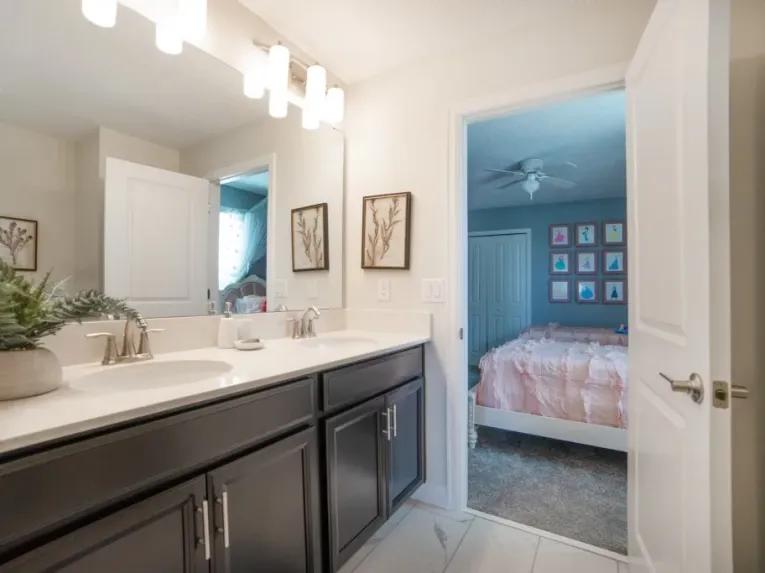 ChampionsGate (3929) 8-bedroom Villa in Davenport