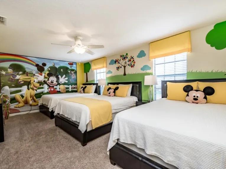 ChampionsGate (2573) 9-bedroom Villa in Davenport