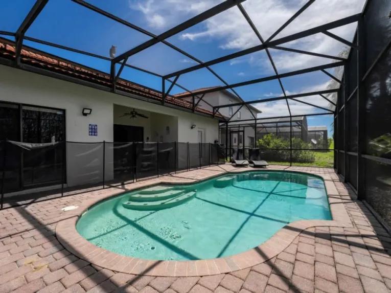 High Grove (34237) 4-bedroom Villa in Clermont