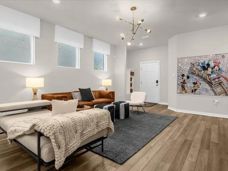 Windsor Island (24856) 5-bedroom Villa in Davenport