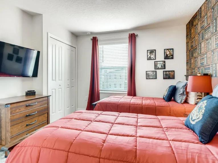 Storey Lake (6726) 6-bedroom Villa in Kissimmee