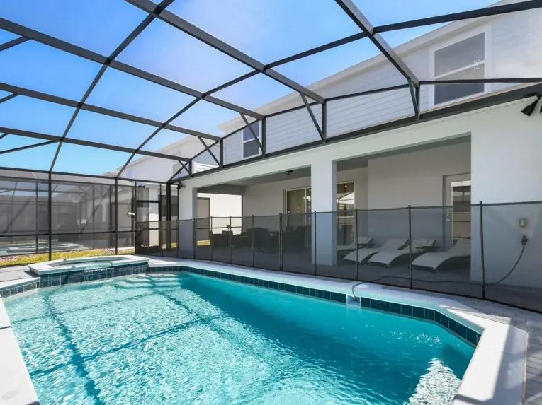 Windsor Island (24915) 10-bedroom Villa in Davenport