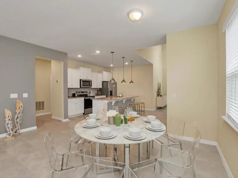 Windsor Island (24872) 6-bedroom Villa in Davenport