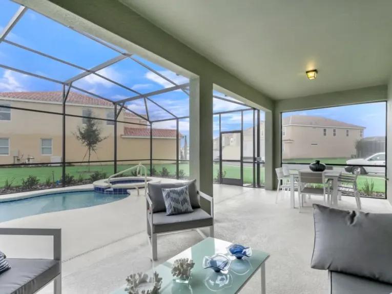 Solterra (3031) 6-bedroom Villa in Davenport