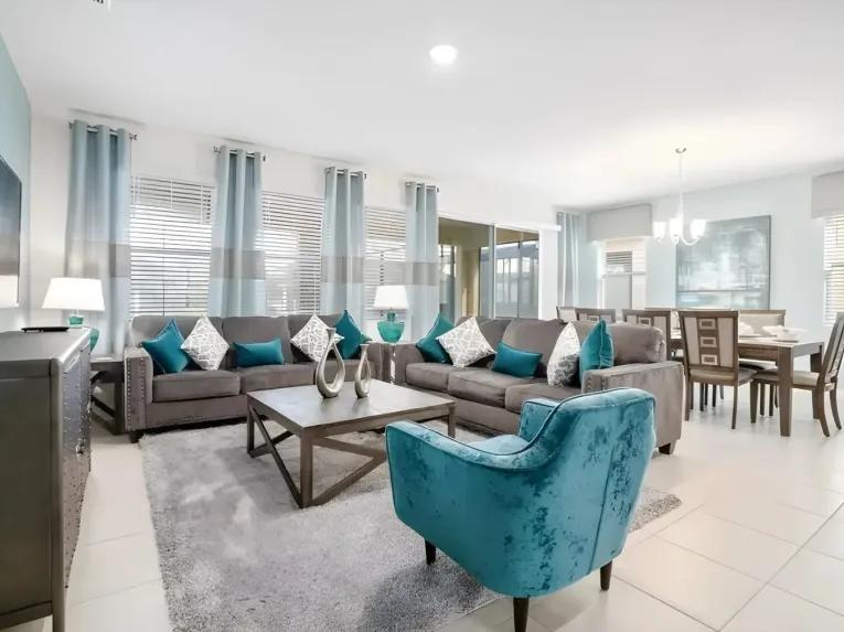 Solterra (24952) 7-bedroom Villa in Davenport