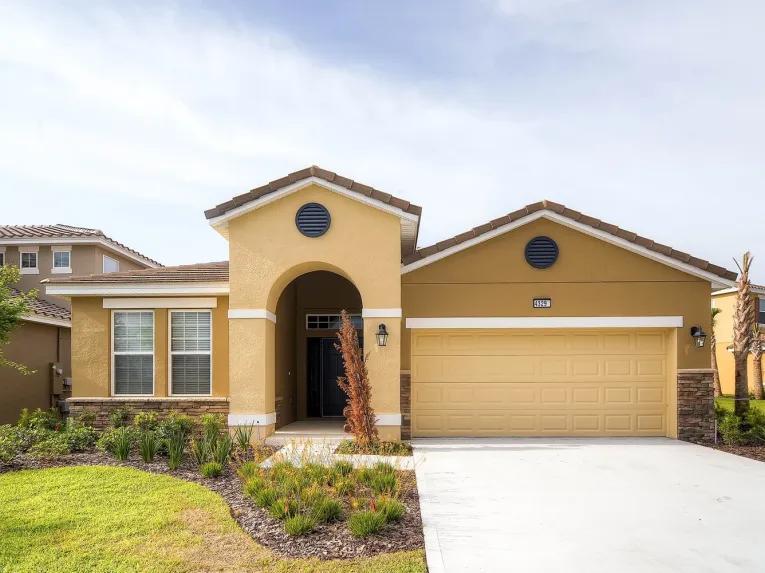 Solterra (5143) 5-bedroom Villa in Davenport