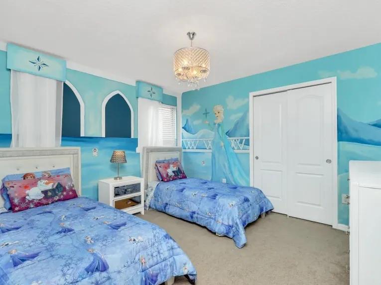 Windsor at Westside (24896) 9-bedroom Villa in Kissimmee