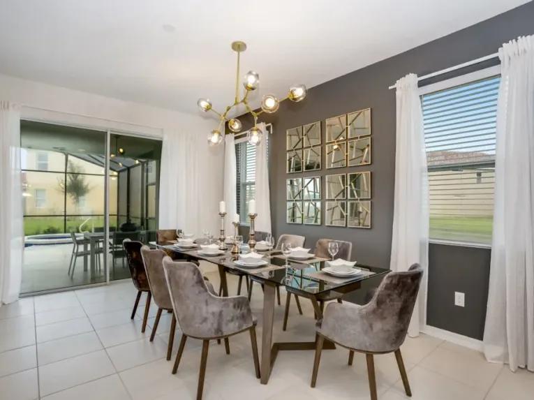 Solterra (3031) 6-bedroom Villa in Davenport
