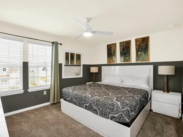 Windsor Island (7027) 8-bedroom Villa in Davenport