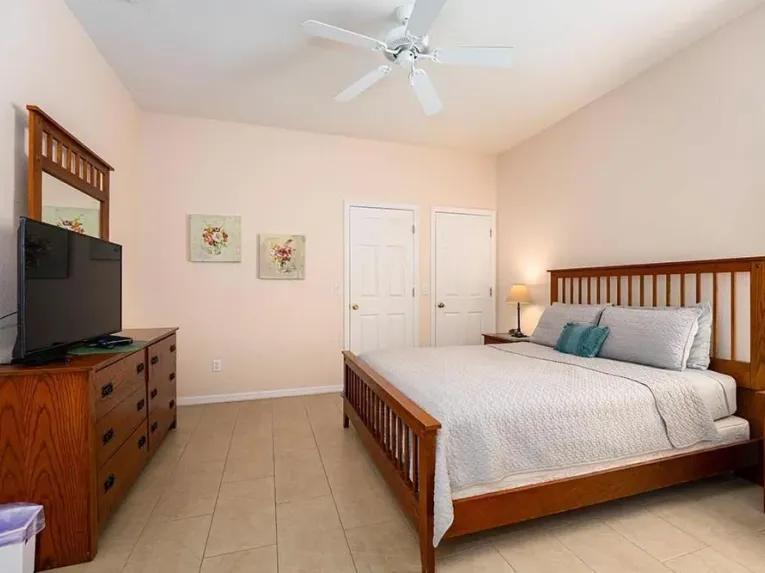 High Grove (29677) 4-bedroom Villa in Clermont