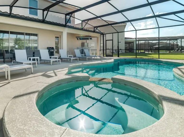 Solterra (5695) 9-bedroom Villa in Davenport