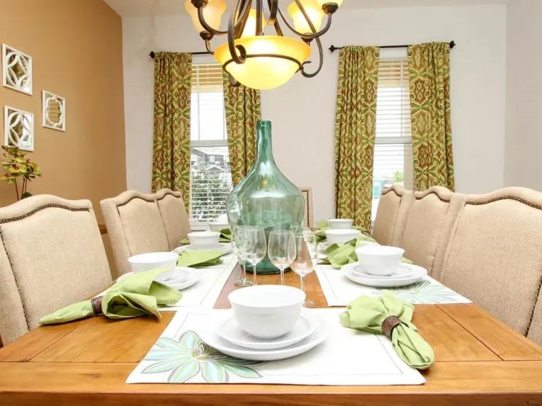 Solterra (5062) 5-bedroom Villa in Davenport