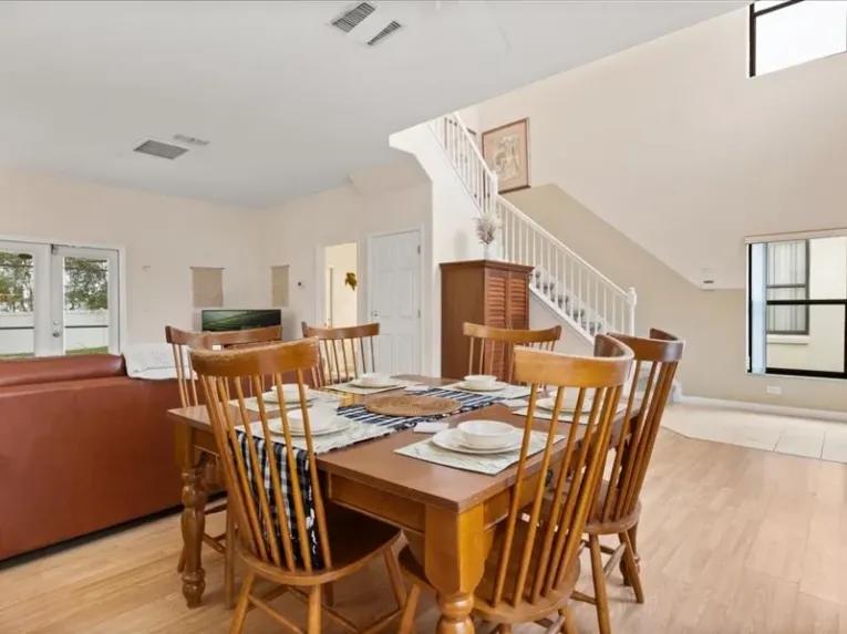 High Grove (1410) 4-bedroom Villa in Clermont