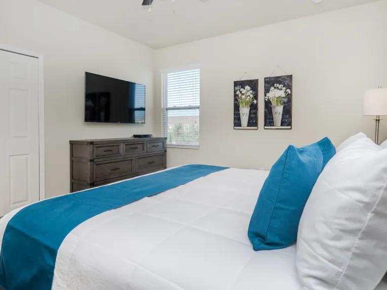 Solterra (5695) 9-bedroom Villa in Davenport
