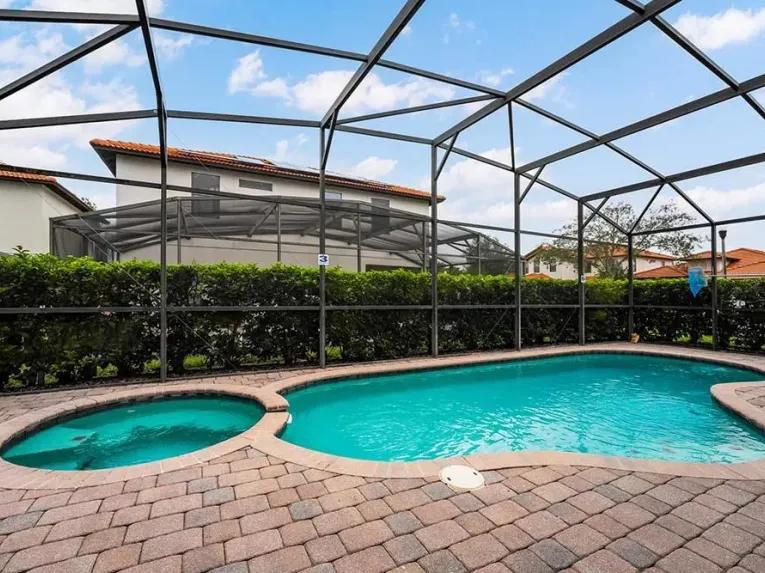 High Grove (29680) 4-bedroom Villa in Clermont