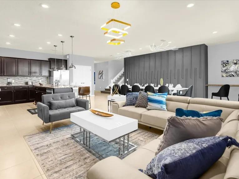 Windsor Island (24910) 10-bedroom Villa in Davenport
