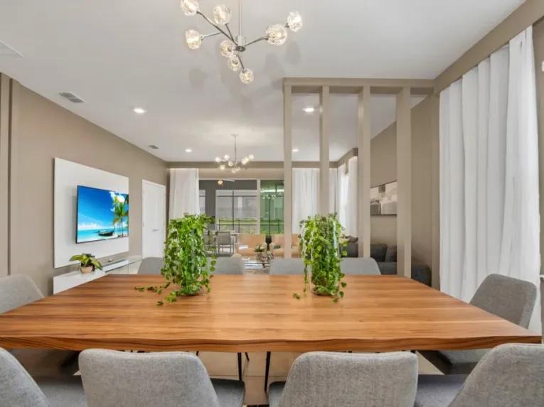 Windsor Island (4937) 7-bedroom Villa in Davenport