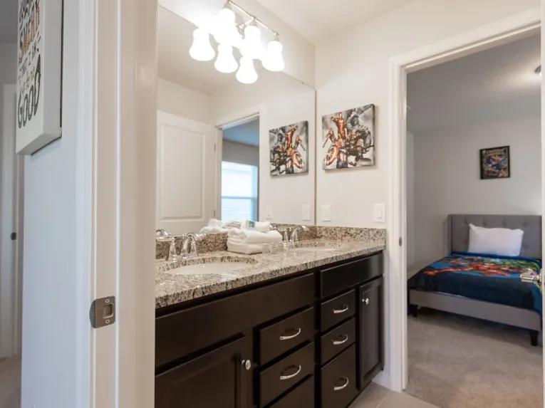 Windsor Island (6064) 10-bedroom Villa in Davenport