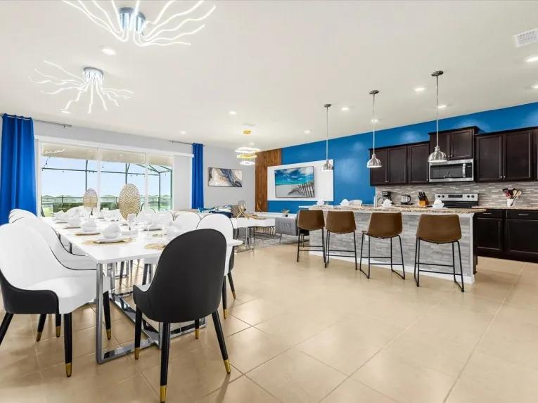 Windsor Island (24910) 10-bedroom Villa in Davenport
