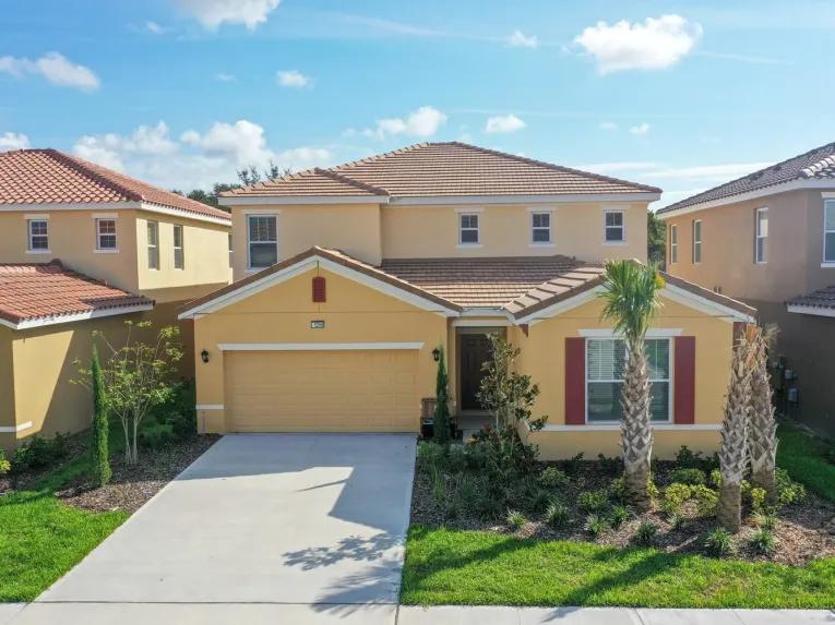 Solterra (5891) 6-bedroom Villa in Davenport