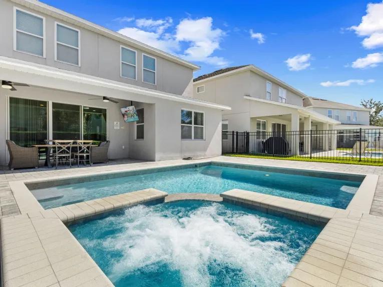 Encore Club at Reunion (34775) 5-bedroom Villa in Kissimmee