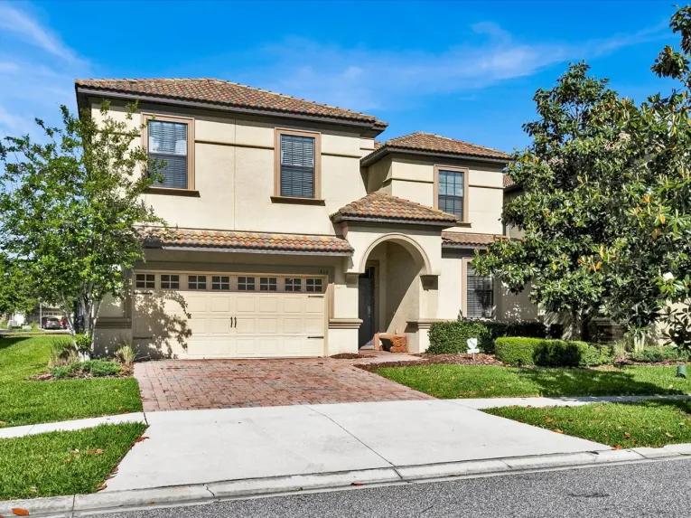 ChampionsGate (5092) 8-bedroom Villa in Davenport