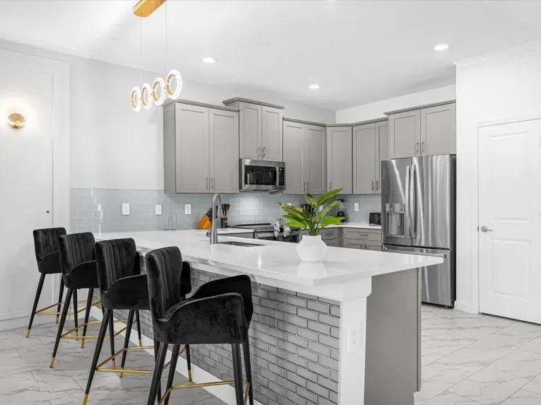 Storey Lake (24909) 9-bedroom Villa in Kissimmee