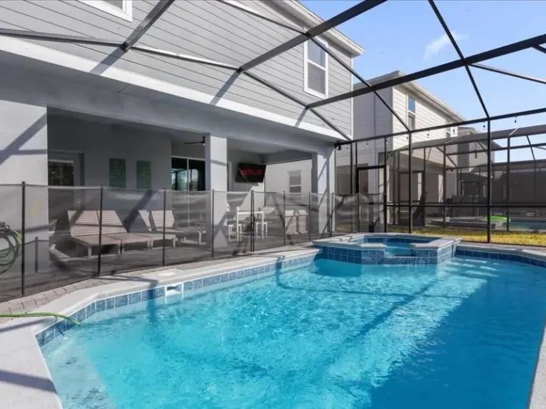 Windsor Island (29869) 7-bedroom Villa in Davenport