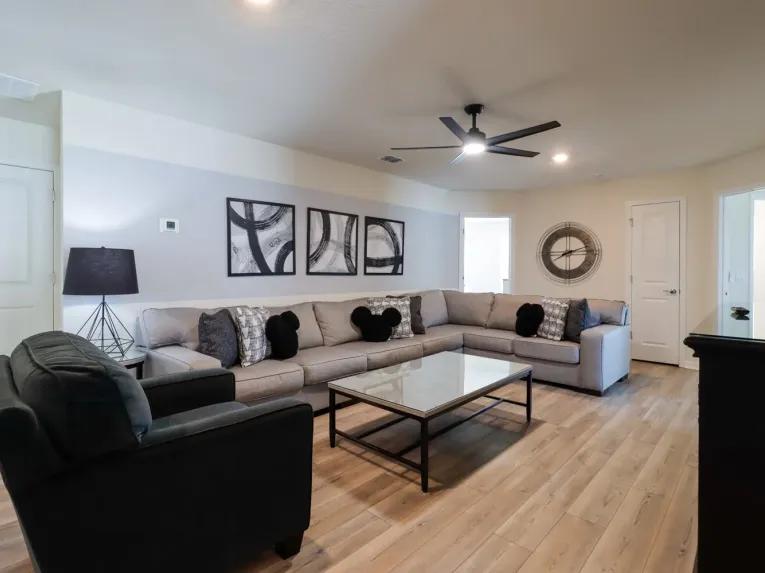Windsor Island (33854) 10-bedroom Villa in Davenport