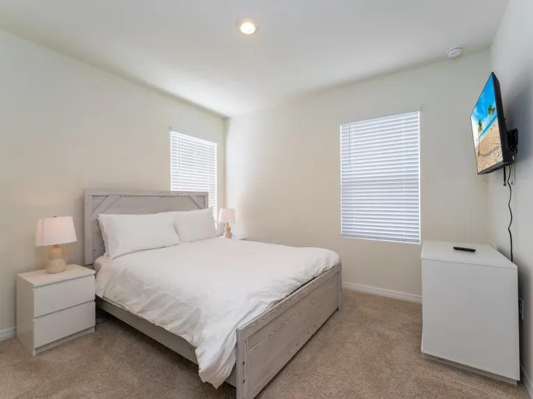 Solterra (7343) 6-bedroom Villa in Davenport