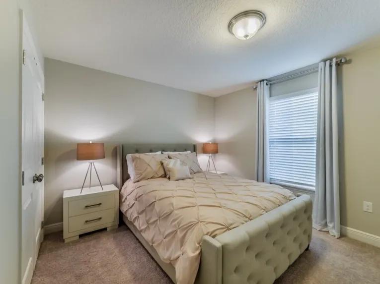 Solterra (5696) 6-bedroom Villa in Davenport