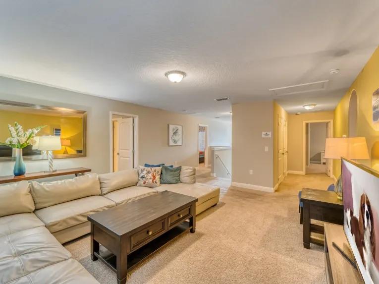 Solterra (7076) 6-bedroom Villa in Davenport