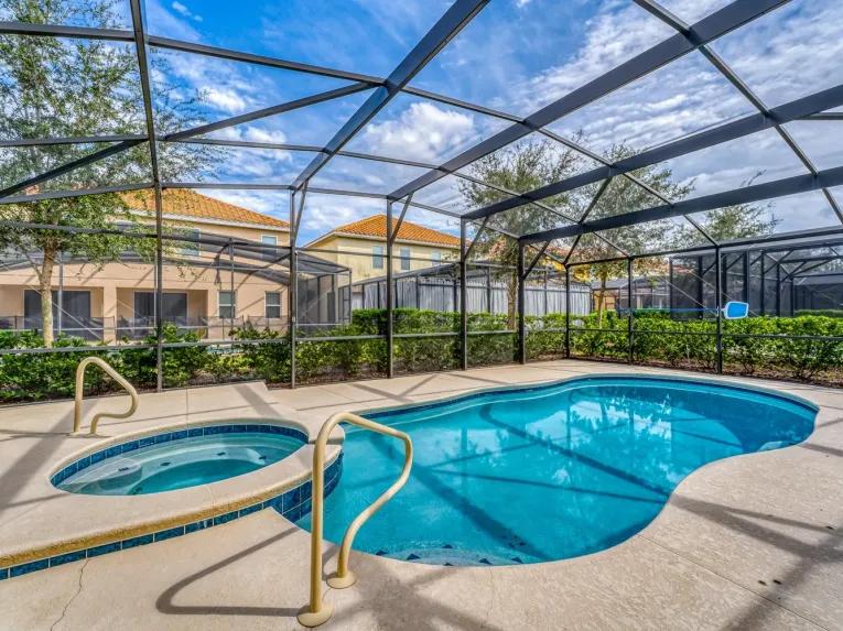 Solterra (7076) 6-bedroom Villa in Davenport