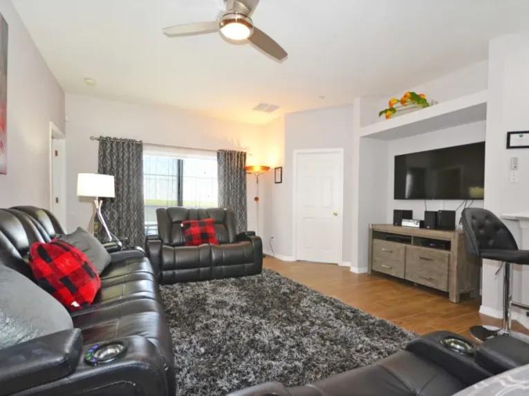 High Grove (3986) 4-bedroom Villa in Clermont
