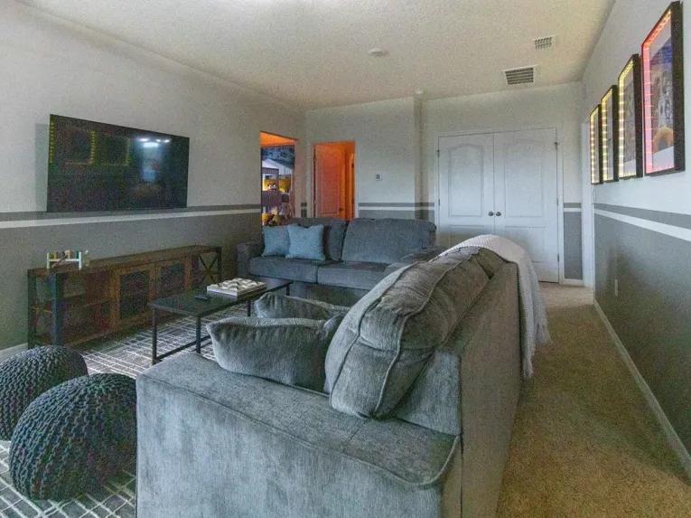 Solterra (7371) 5-bedroom Villa in Davenport