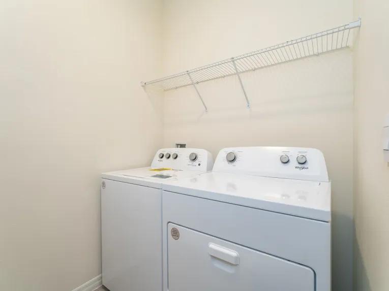 Solterra (7343) 6-bedroom Villa in Davenport