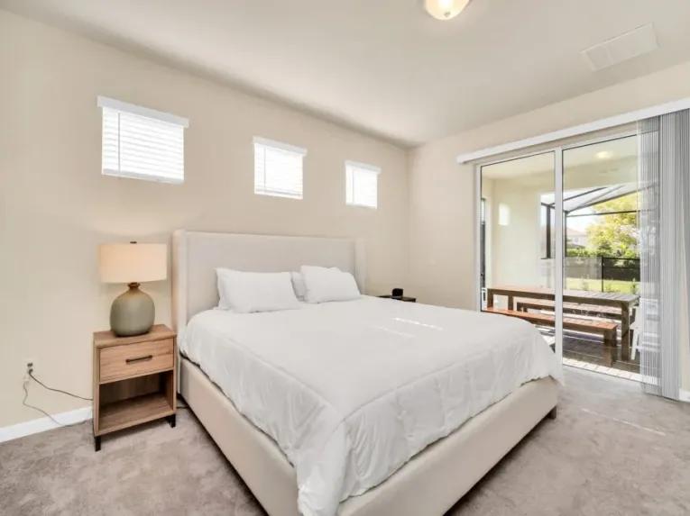 Solterra (6139) 5-bedroom Villa in Davenport