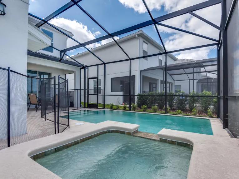Storey Lake (27434) 5-bedroom Villa in Kissimmee