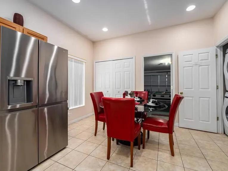 High Grove (29677) 4-bedroom Villa in Clermont